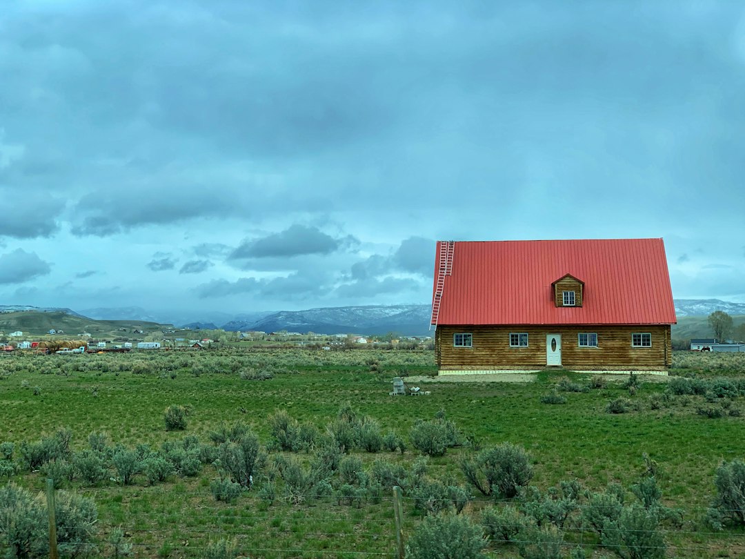 Country house in a rural landscape; illustrative image